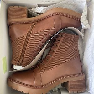Alex Marie Avelli women’s size 8 medium combat boots